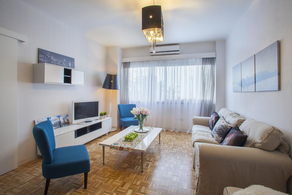 Omerou Apartment Nicosia Rum bild