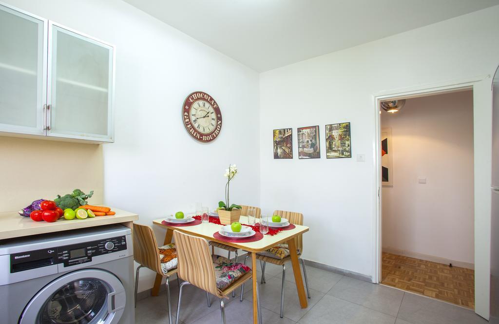 Omerou Apartment Nicosia Rum bild